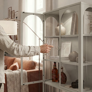 Vitrínová skříň Klippestad ocel 160x80x35 cm velbloudí barva [en.casa]