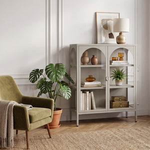 Vitrínkový sideboard Klippestad ocel 95x80x35 cm velbloudí barva [en.casa]