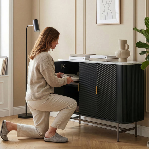 Sideboard Olvehok 110x40x77 cm Černá/mramorový vzhled, bílá [en.casa]