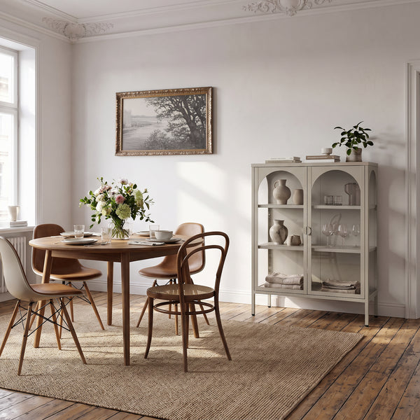 Vitrínkový sideboard Klippestad ocel 95x80x35 cm velbloudí barva [en.casa]